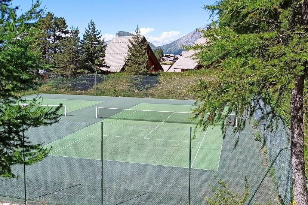 Appartement Duplex Au Pied Des Pistes Ле-Деволюи Экстерьер фото
